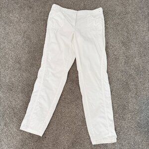 Chico’s Mid Rise Straight Leg Pants in White Coastal Casual Beachy Size 6 Small‎